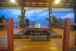 Lanta Paradise Beach Resort