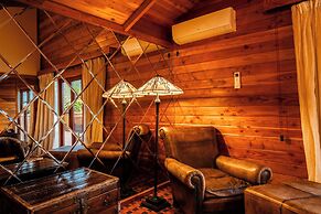 Powderhorn Chateau