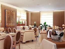 Hôtel CARRER Le Rhien