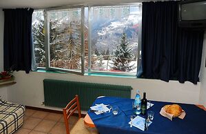 Residence Lores 2