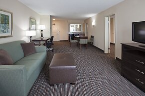 Holiday Inn Express & Suites Willmar by IHG