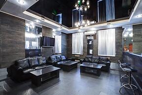 Vasileostrovsky Hotel