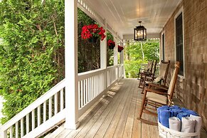 The Palmer House Inn