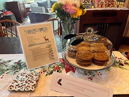 The Palmer House Inn