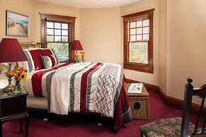 The Palmer House Inn