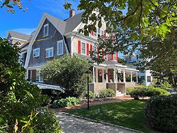 The Palmer House Inn