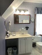 The Palmer House Inn