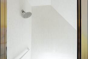 The Palmer House Inn