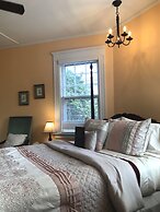 The Palmer House Inn