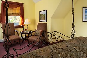 The Palmer House Inn