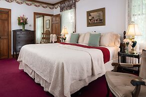 The Palmer House Inn