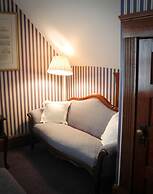 The Palmer House Inn