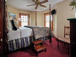 The Palmer House Inn