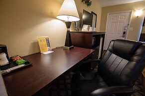 Relax Inn & Suites