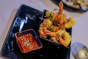 La Posada Hotel & Beach Club