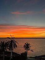 La Posada Hotel & Beach Club