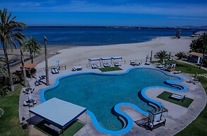 La Posada Hotel & Beach Club