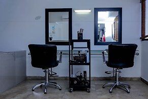 La Posada Hotel & Beach Club