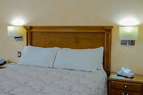 La Posada Hotel & Beach Club