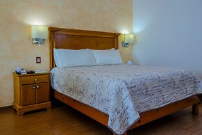 La Posada Hotel & Beach Club