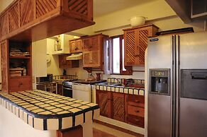 Hotel Suites Ixtapa Plaza