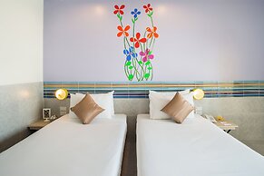 Grand Bella Hotel