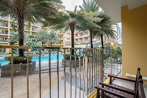 Grand Bella Hotel