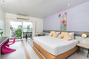 Grand Bella Hotel