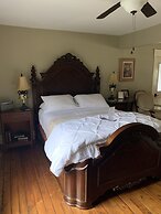 The Red Coat Bed & Breakfast