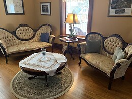 The Red Coat Bed & Breakfast