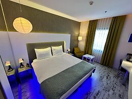 Tempo Hotel 4. Levent Istanbul
