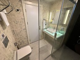 Tempo Suites Airport İstanbul