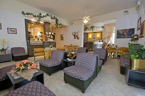 Victory Hotel