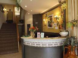 Victory Hotel