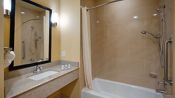 Best Western Plus Fort Worth Forest Hill Inn & Suites