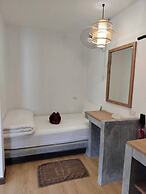 D.R. Lanta Bay Resort