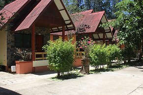 D.R. Lanta Bay Resort