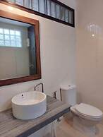 D.R. Lanta Bay Resort