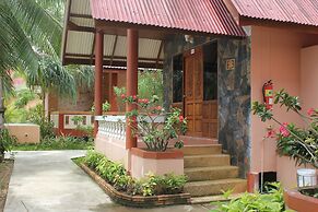 D.R. Lanta Bay Resort