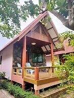 D.R. Lanta Bay Resort