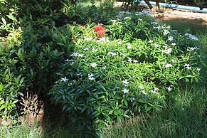 D.R. Lanta Bay Resort