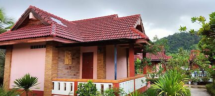 D.R. Lanta Bay Resort