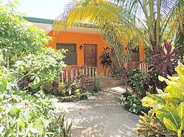 Sunrise Club Hotel Restaurant & Bar