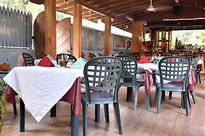 Sunrise Club Hotel Restaurant & Bar