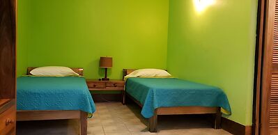 Sunrise Club Hotel Restaurant & Bar