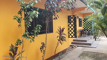 Sunrise Club Hotel Restaurant & Bar