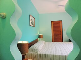 Sunrise Club Hotel Restaurant & Bar