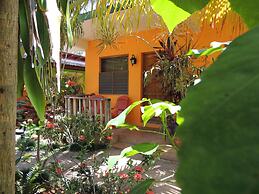 Sunrise Club Hotel Restaurant & Bar