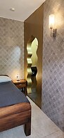 Sunrise Club Hotel Restaurant & Bar