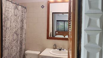 Sunrise Club Hotel Restaurant & Bar